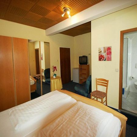 Hotel Konert Bergheim  Extérieur photo