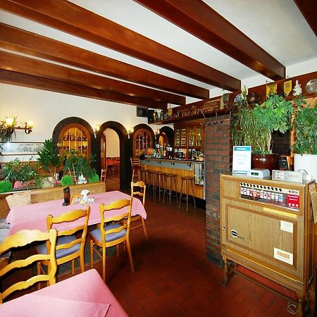 Hotel Konert Bergheim  Extérieur photo