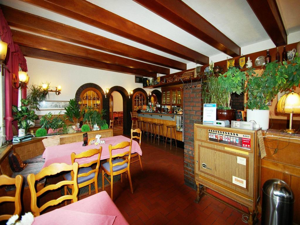 Hotel Konert Bergheim  Extérieur photo