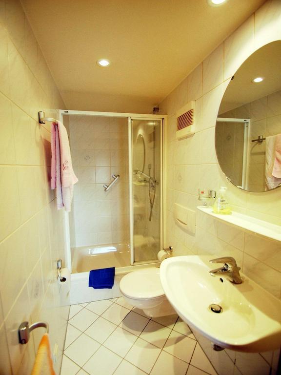 Hotel Konert Bergheim  Chambre photo